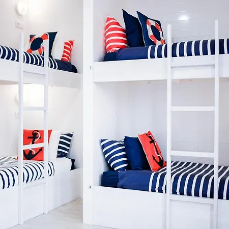 Ferrel Surf House 费雷尔